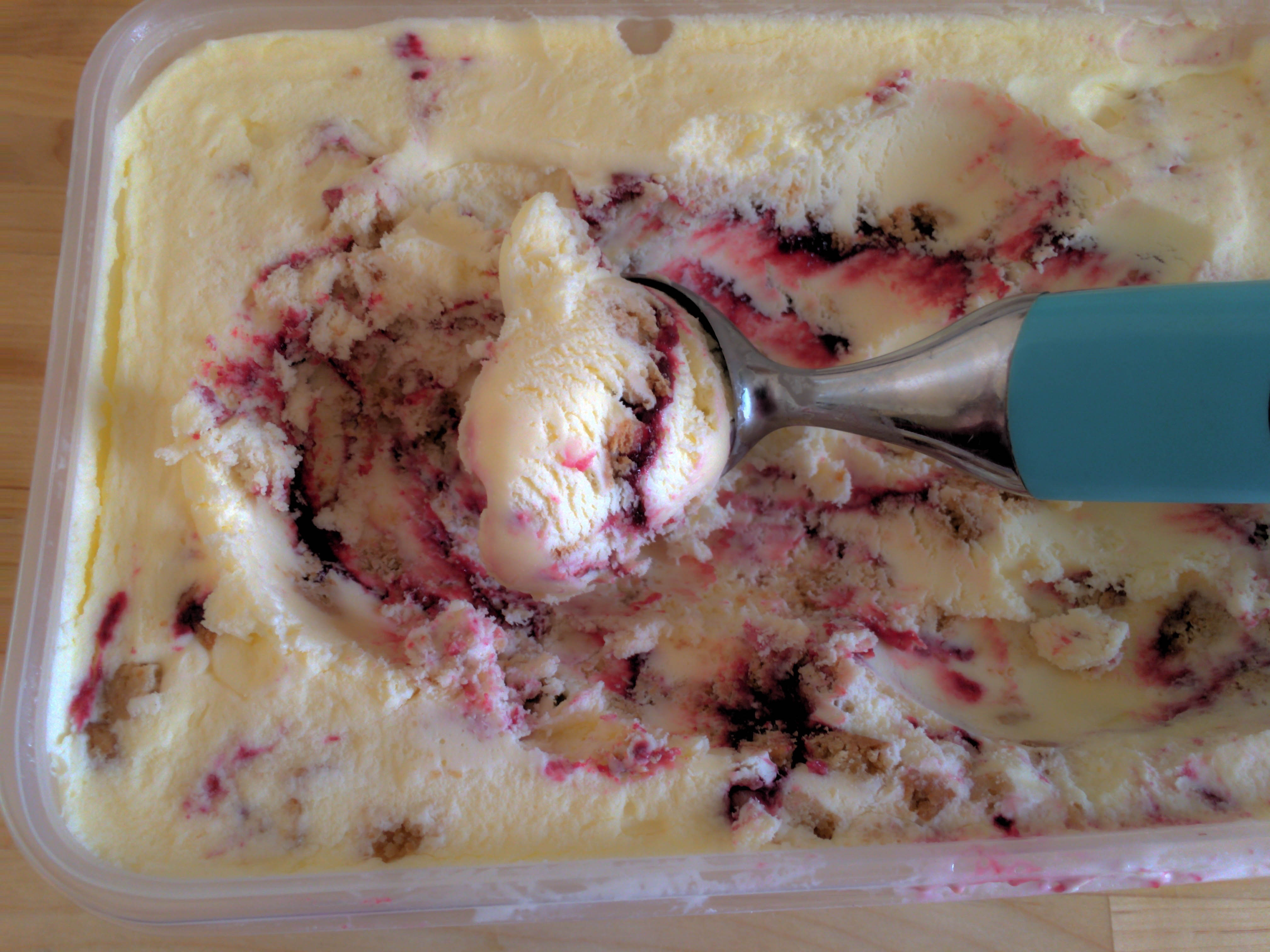 Scooping Blackberry cobbler Ice cream